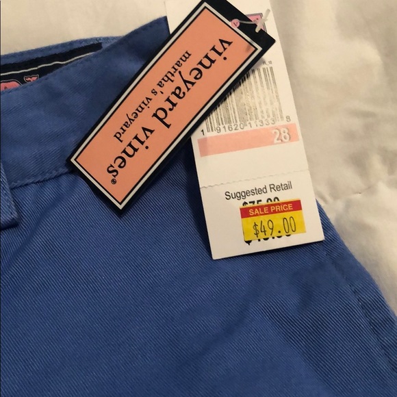 Blue Vineyard Vines shorts - Picture 2 of 3